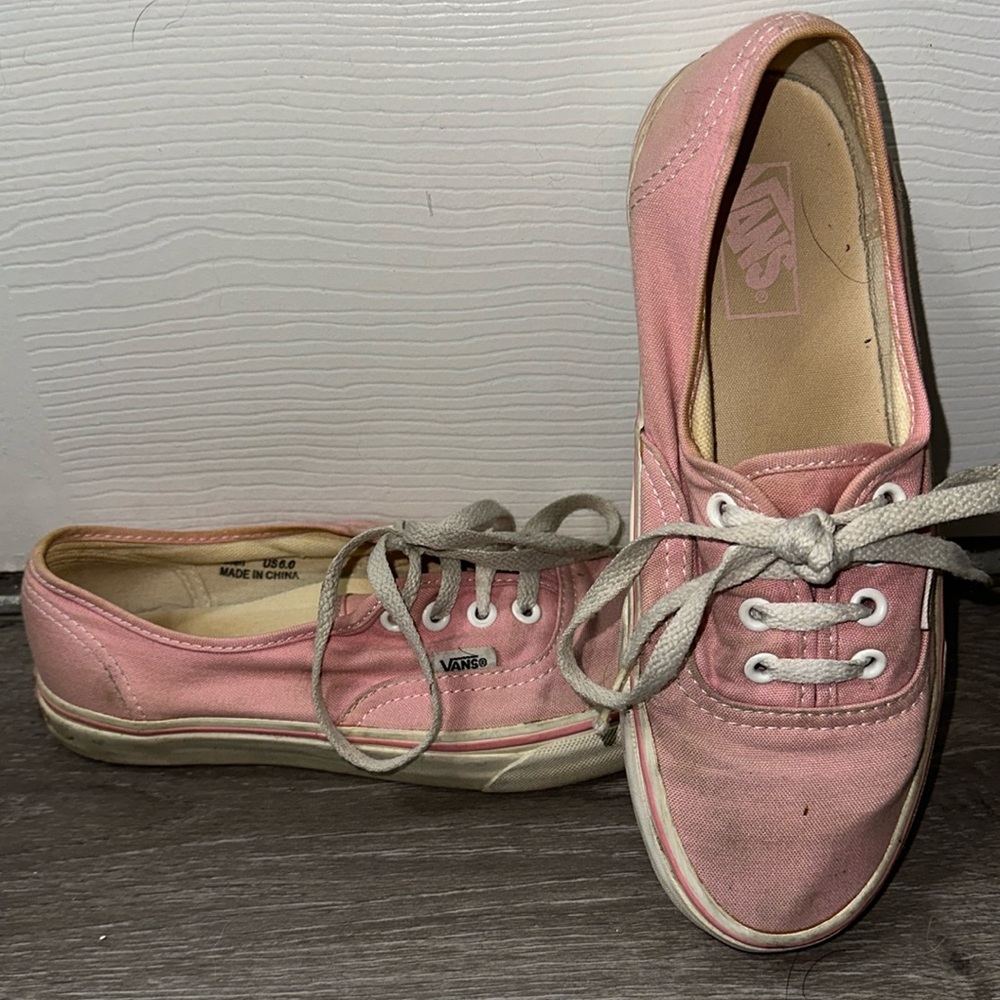Light pink Vans
